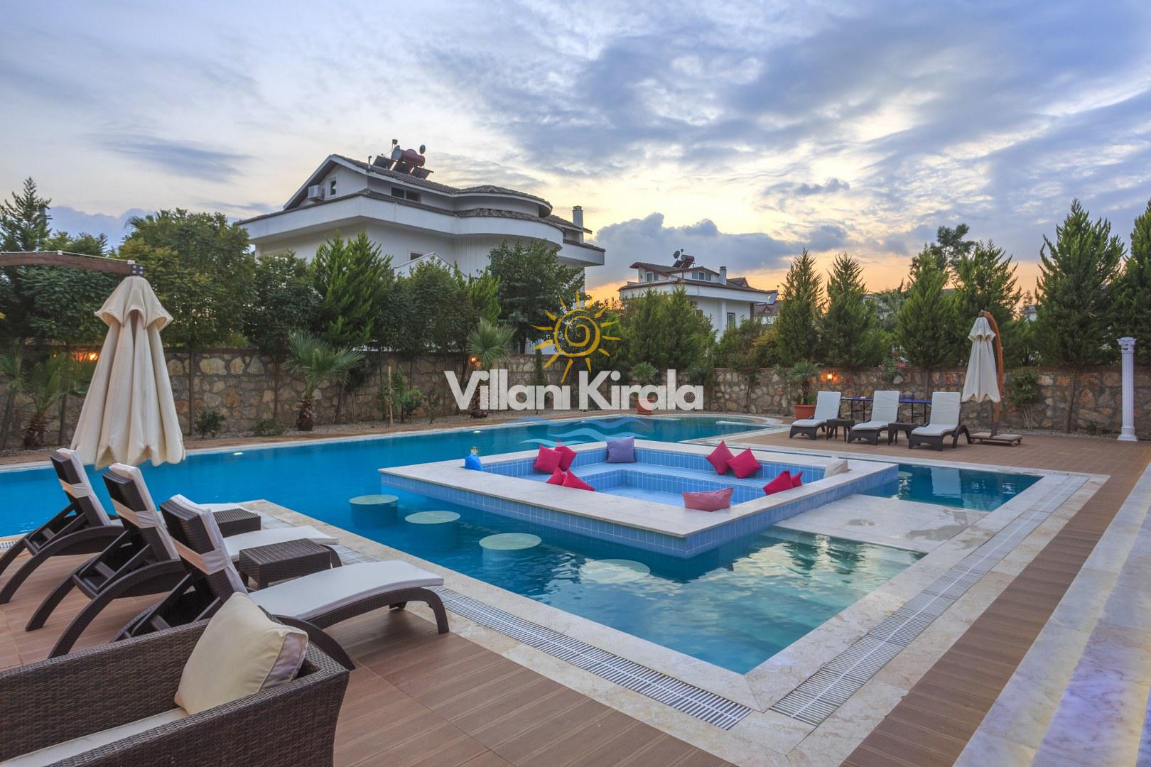 Özel Havuzlu Kiralık Villalar | Lüks ve Konforlu Tatil - Villanı Kirala