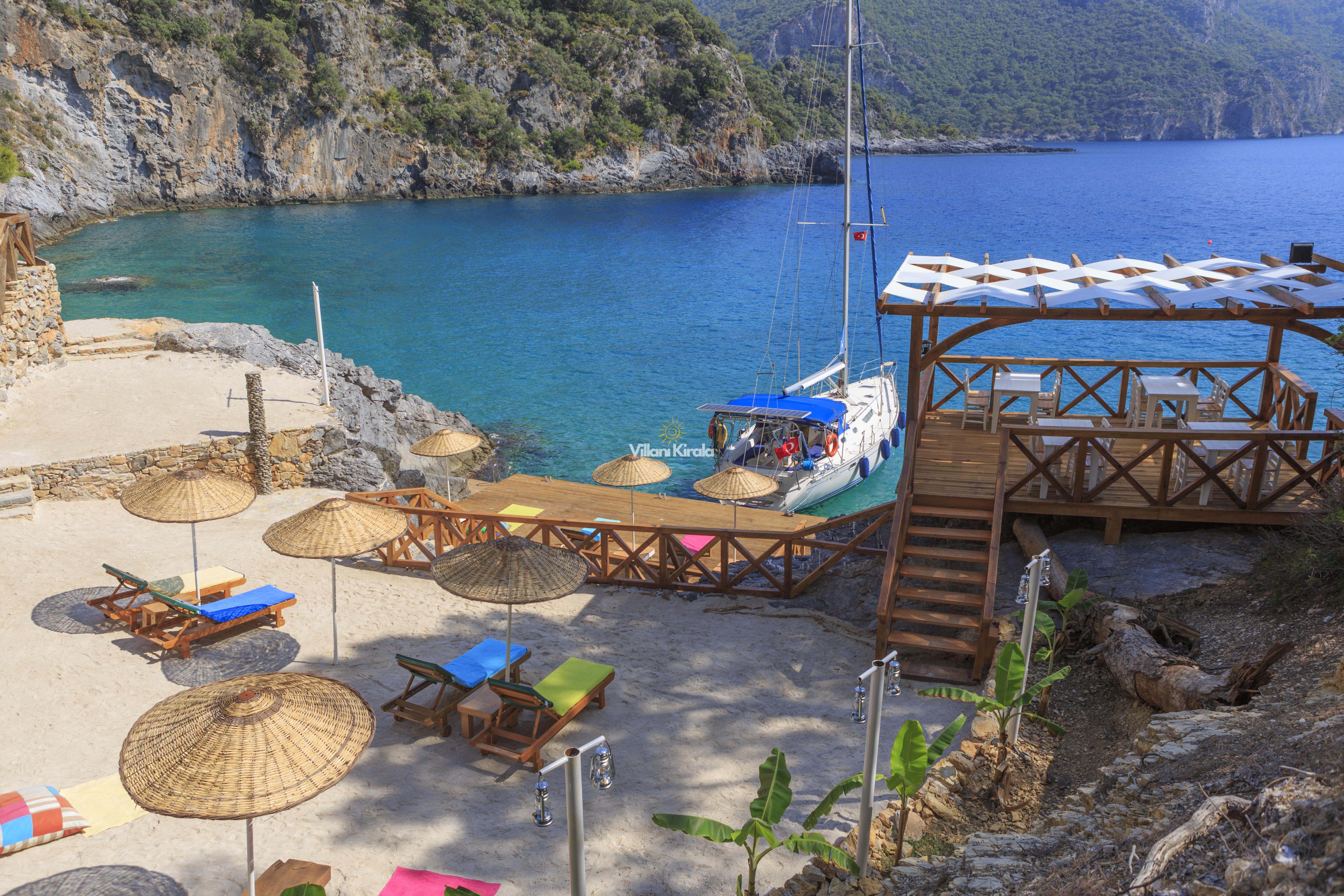 Özel Plaj ve İskeleli Kiralık Villalar | Deniz Keyfi - Villanı Kirala